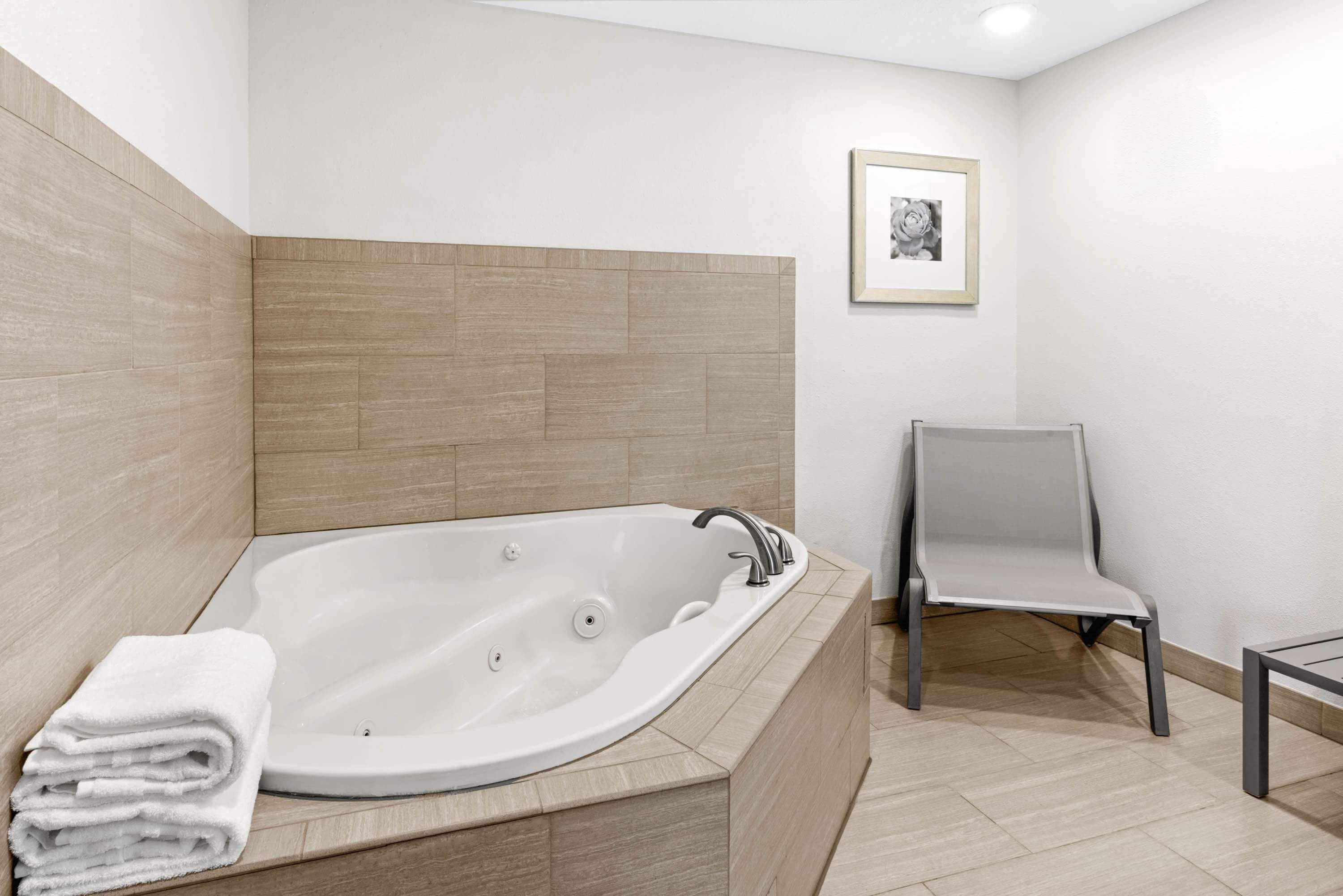 La Quinta By Wyndham Portland Nw Hotell Exteriör bild
