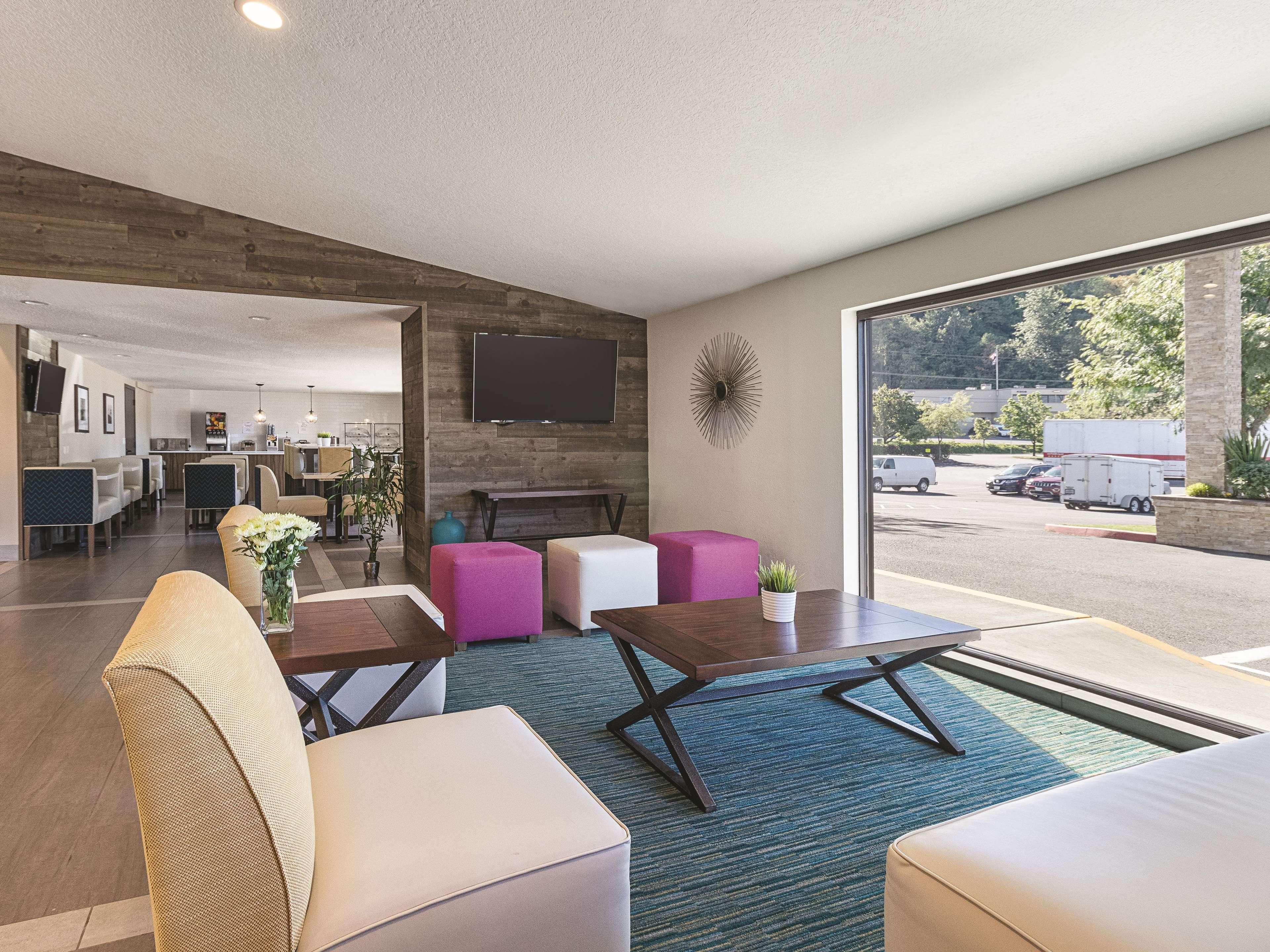 La Quinta By Wyndham Portland Nw Hotell Exteriör bild